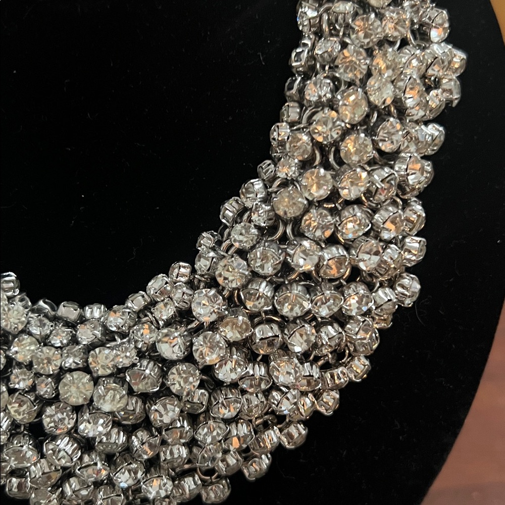 NATASHA ELEGANT‎ SILVER DIAMOND CLUSTER ELEGANT NECKLACE. - Picture 3 of 8